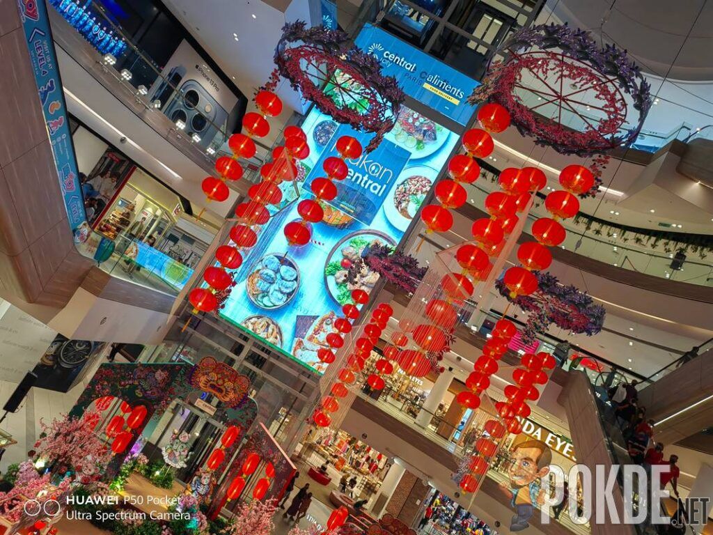 HUAWEI P50 Pocket Review Camera Sample