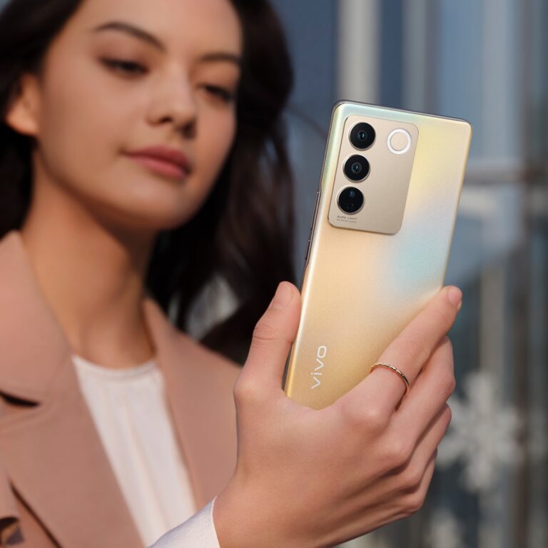 vivo V27: Industry's 1st Aura Light Portrait with IMX766V, a Master of Portrait Images - 30 vivo V27: Industry's 1st Aura Light Portrait with IMX766V, a Master of Portrait Images - 29