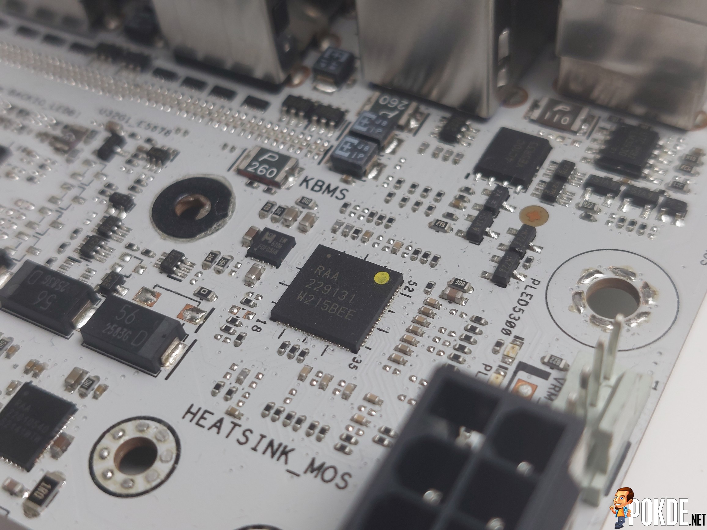 ASUS ROG Maximus Z790 APEX Review - Master Of One - 61 ASUS ROG Maximus Z790 APEX Review - Master Of One - 60