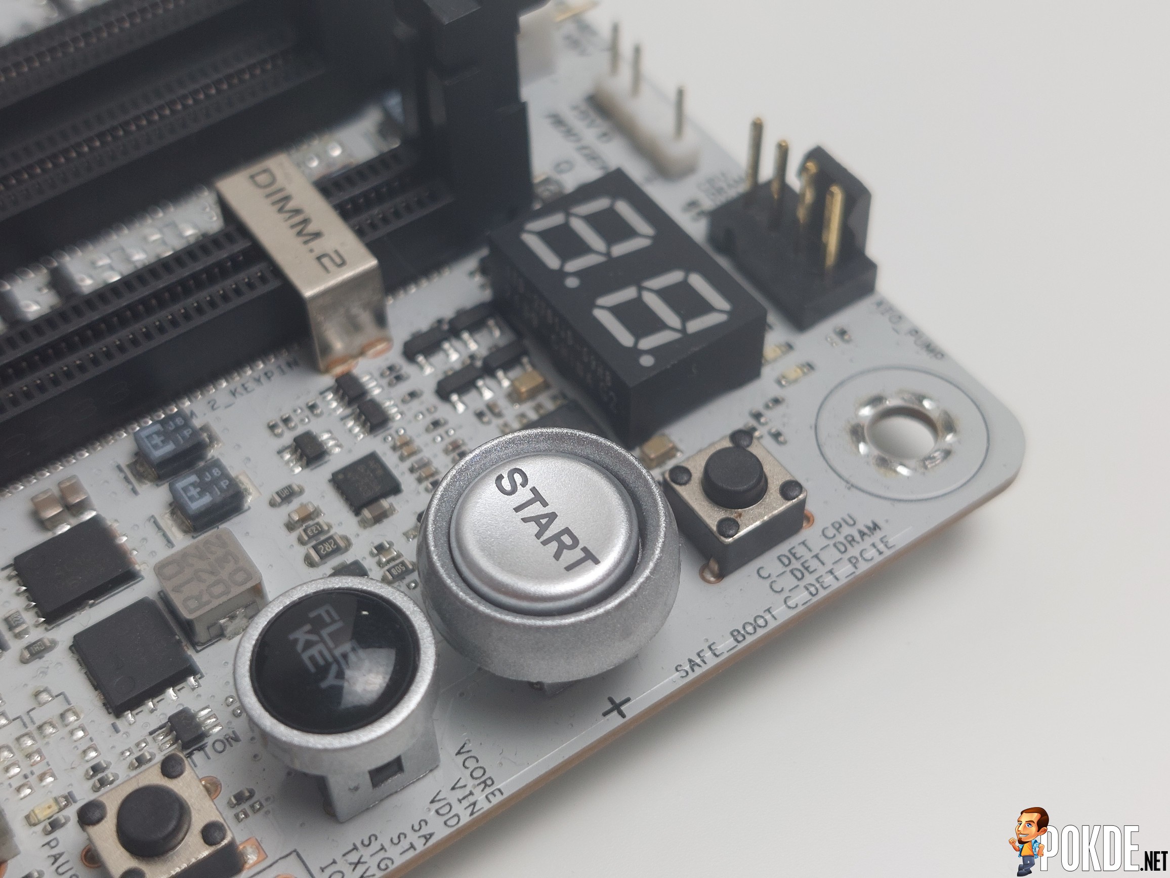 ASUS ROG Maximus Z790 APEX Review - Master Of One - 77 ASUS ROG Maximus Z790 APEX Review - Master Of One - 76