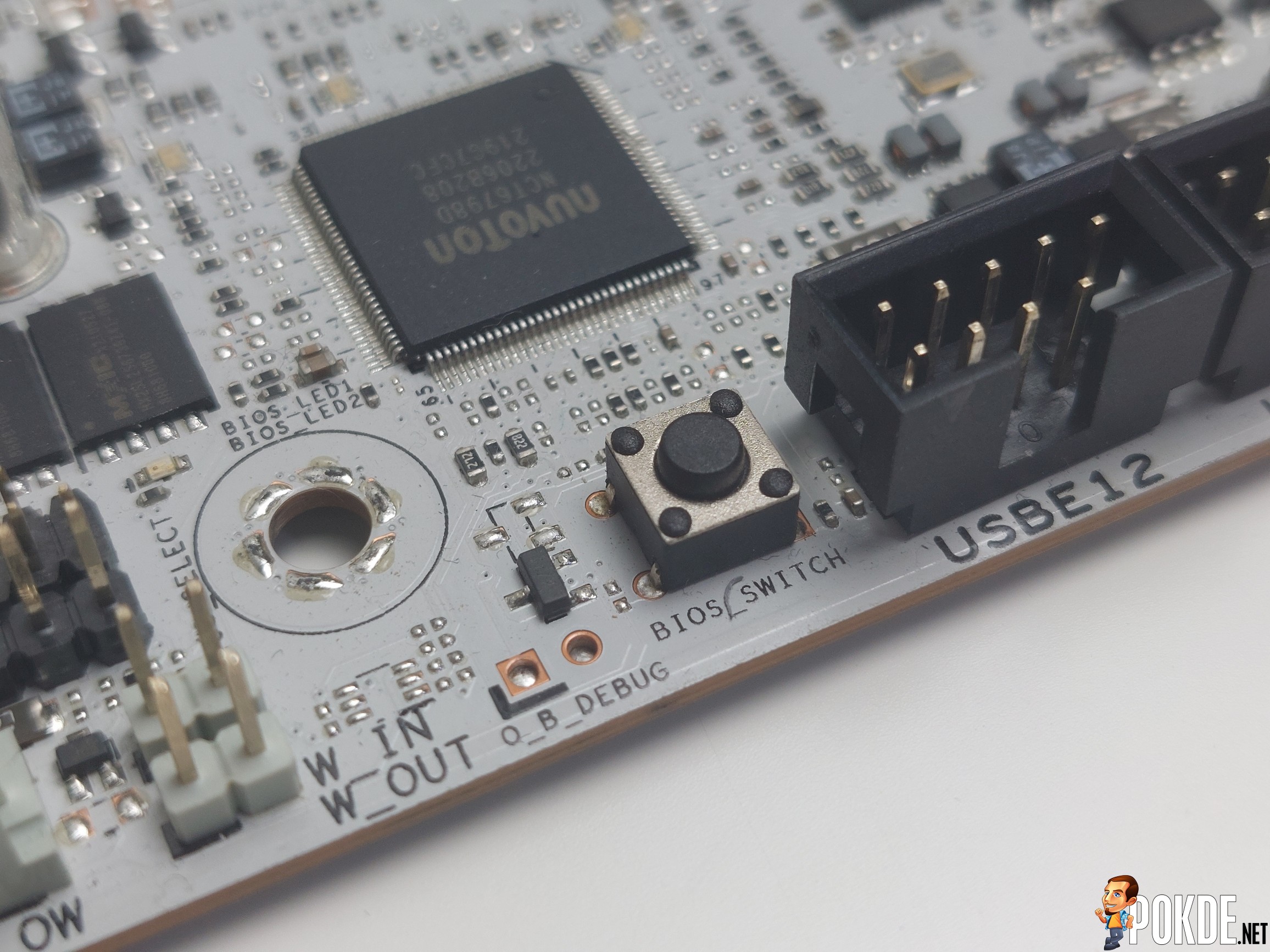 ASUS ROG Maximus Z790 APEX Review - Master Of One - 79 ASUS ROG Maximus Z790 APEX Review - Master Of One - 78