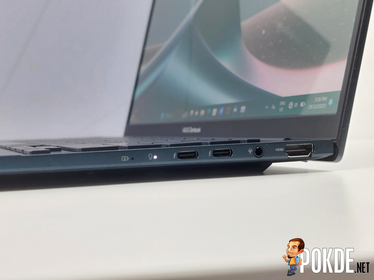 ASUS Zenbook 14 OLED (UX3405) Review - The Complete Package - 46 ASUS Zenbook 14 OLED (UX3405) Review - The Complete Package - 45