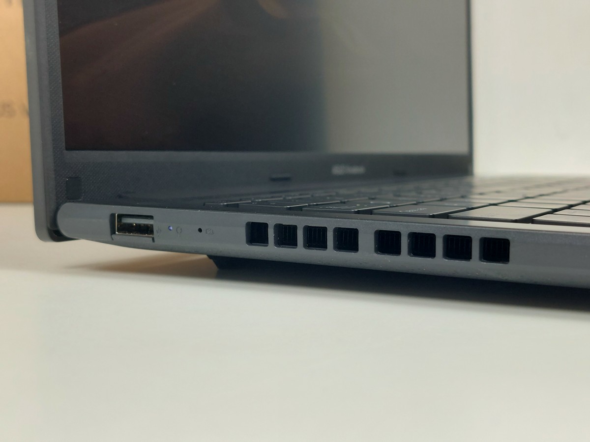 ASUS Vivobook 16 (A1605V) Review - Red Pill Or Blue Pill? - 38 ASUS Vivobook 16 (A1605V) Review - Red Pill Or Blue Pill? - 37